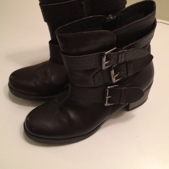 Clarke’s brown leather boots - Picture 5 of 6